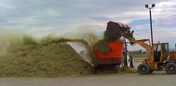 Roto Grind Hay Grinder